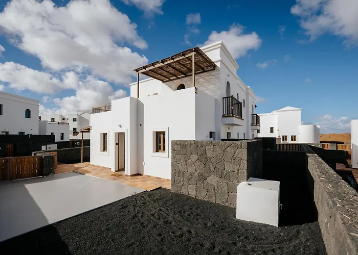 Casasblancas Villa *